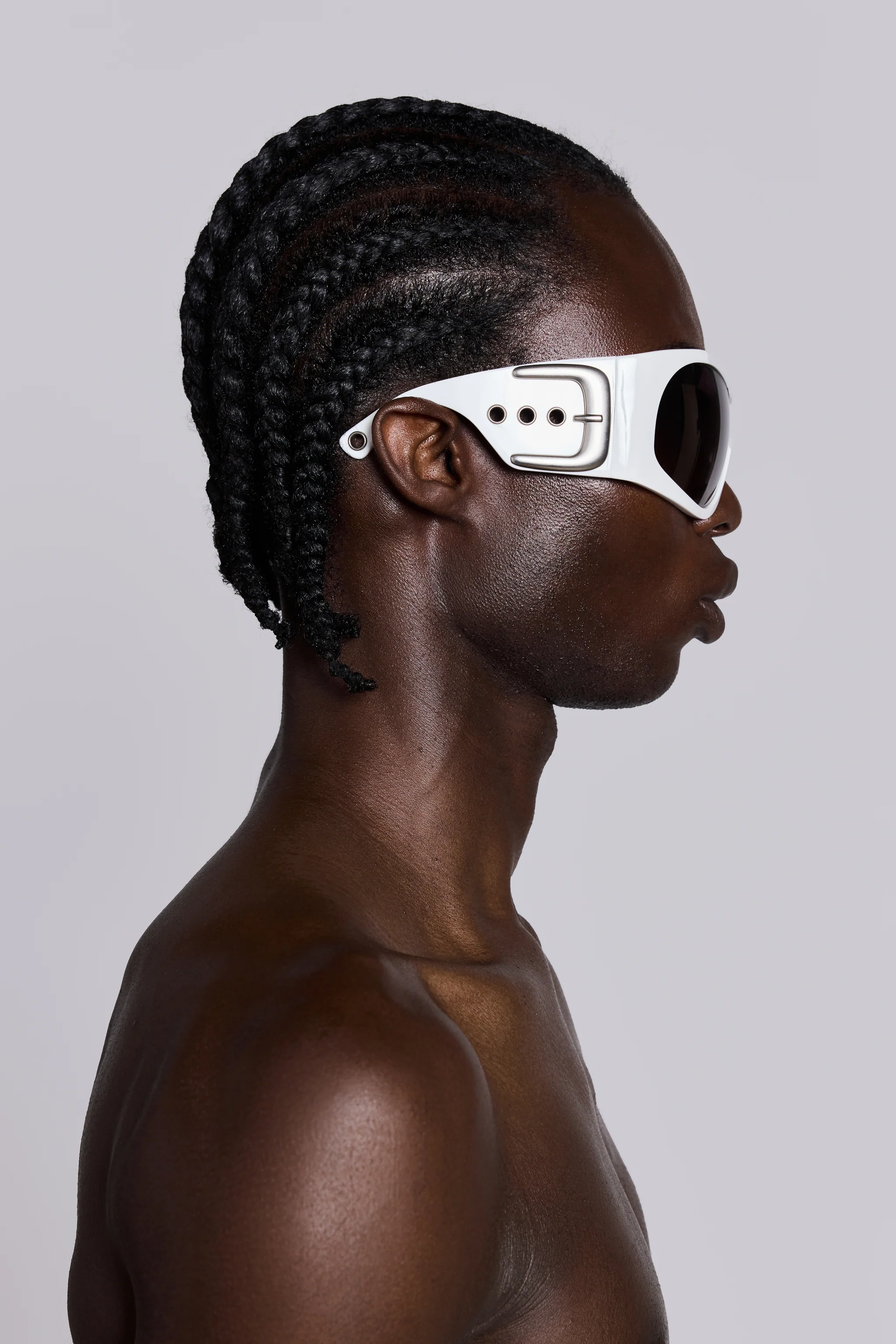 Alva Sunglasses in White - Image 5