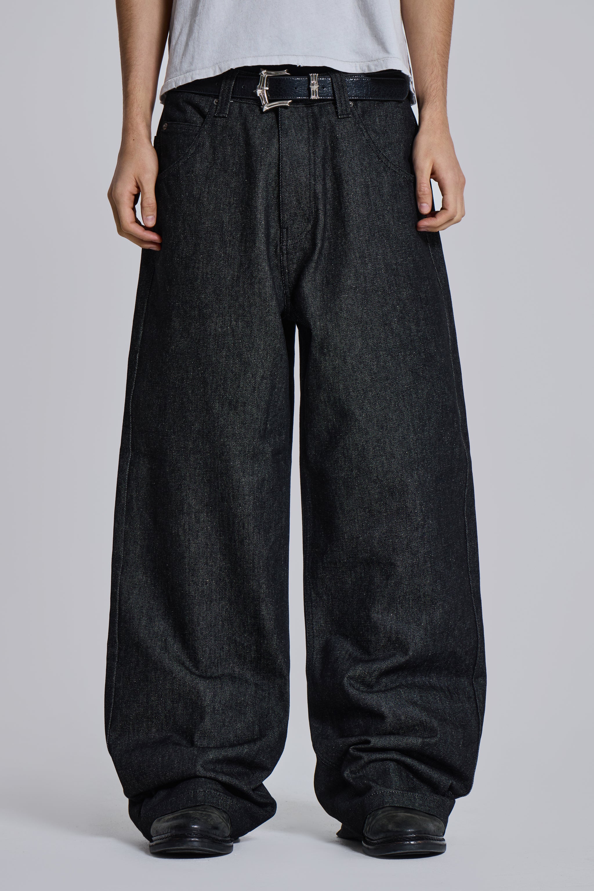 Black Axis Jeans