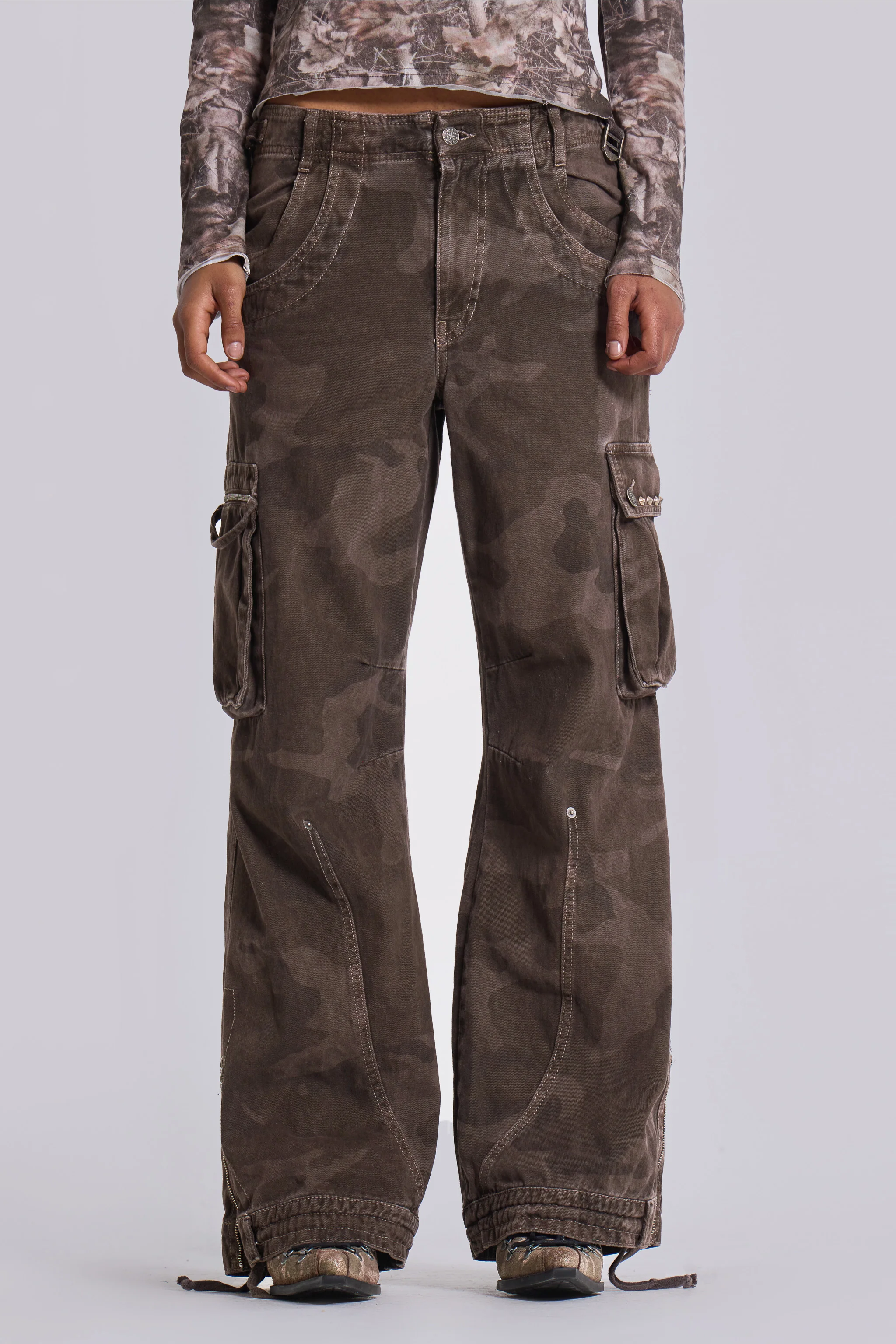 Brown Trooper Camo Cargo Pant - Image 12