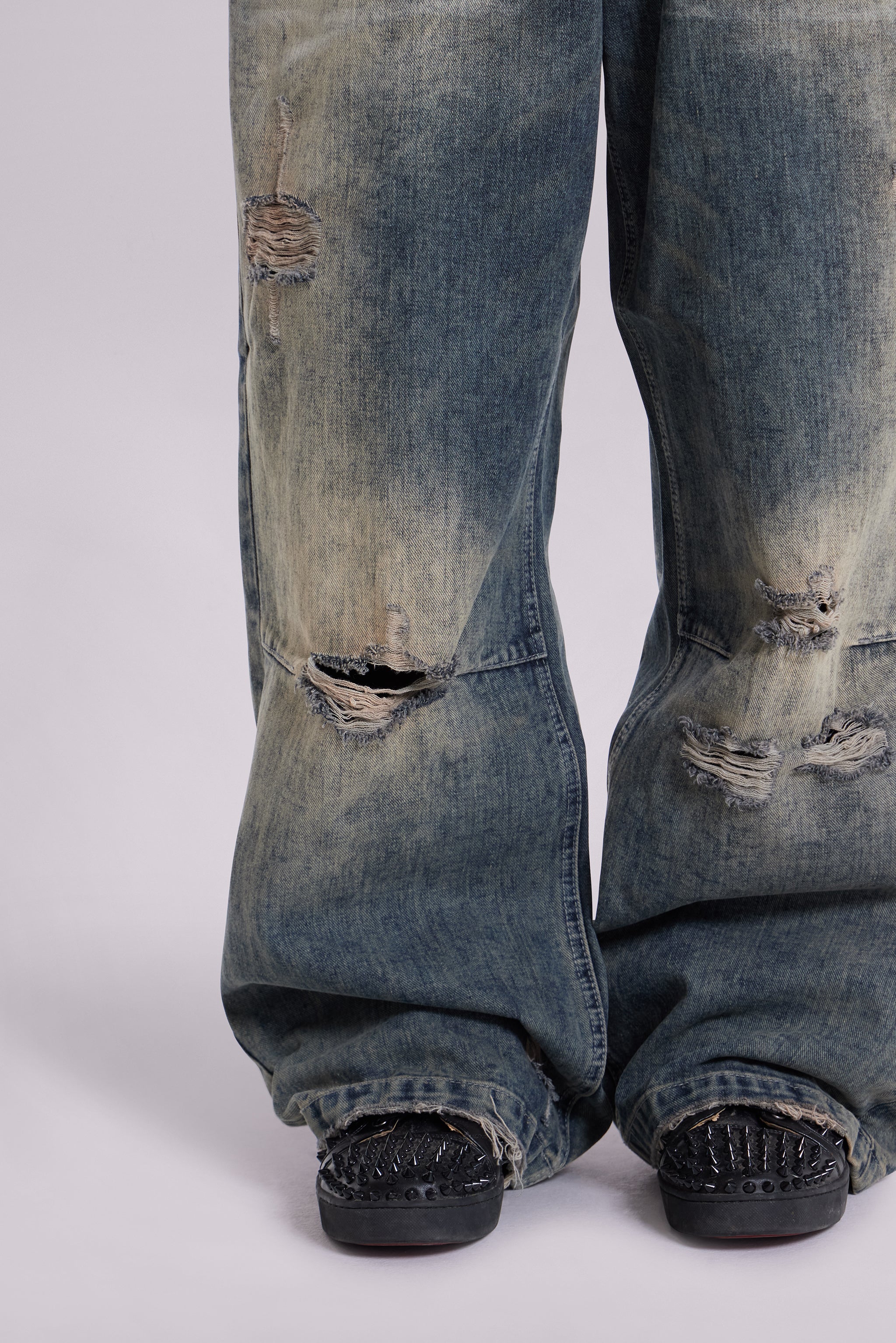 Dirty Lowrise Colossus Jeans - Image 10
