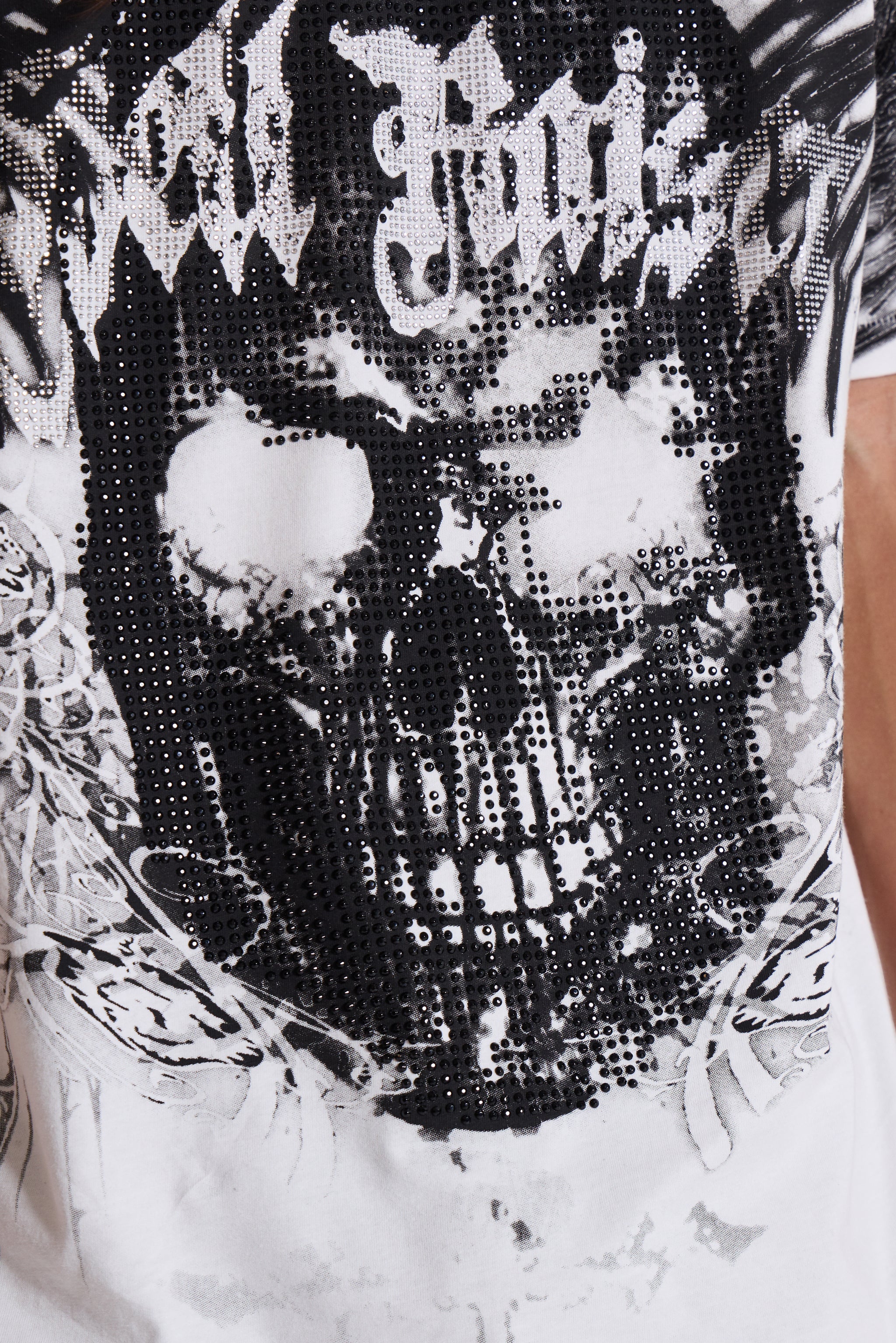 Grave Diamonte Baggy Tee - Image 5