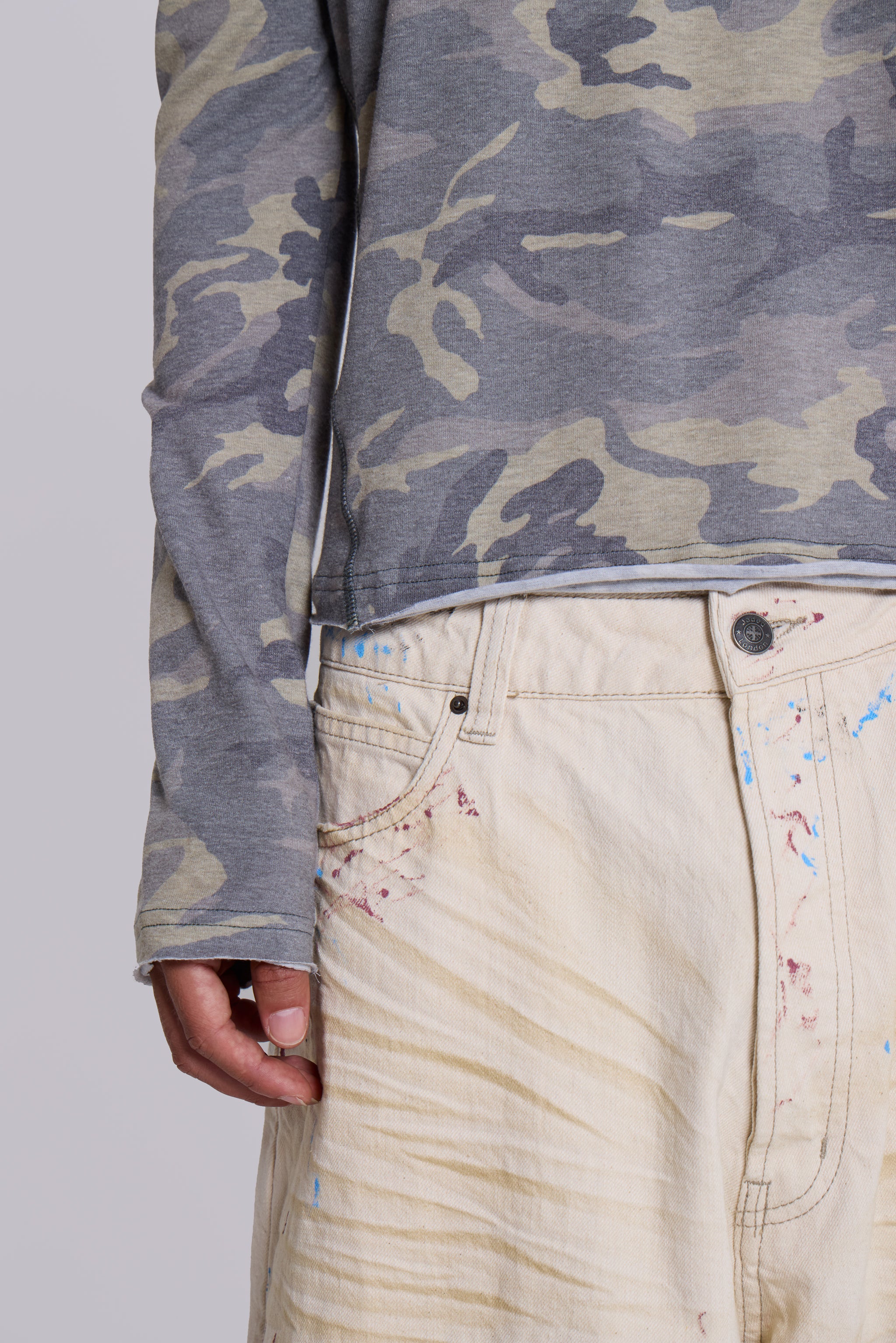 Guerilla Double Layer Long Sleeve T-Shirt - Image 5