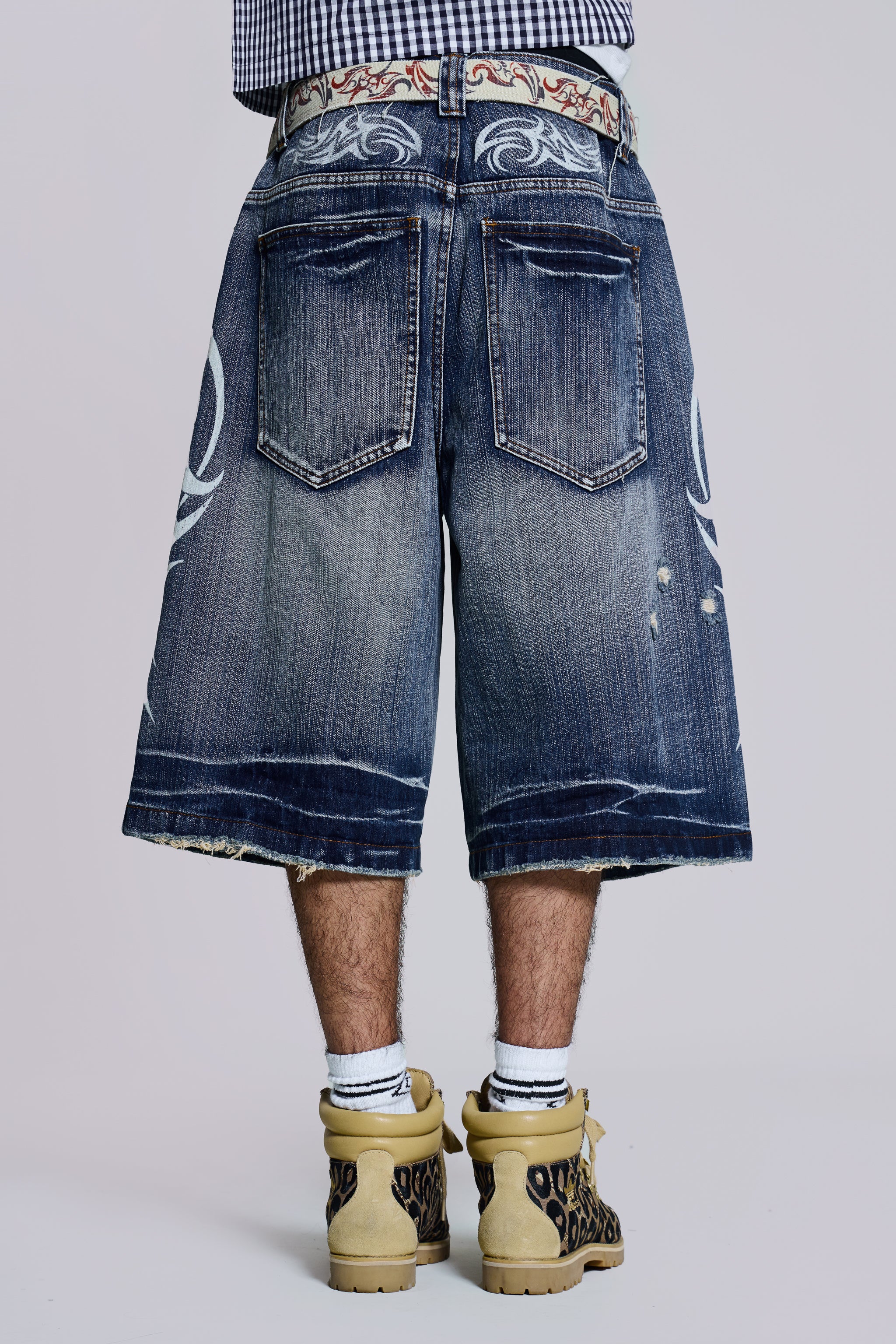Light Wash Blade Colossus Jorts - Image 9
