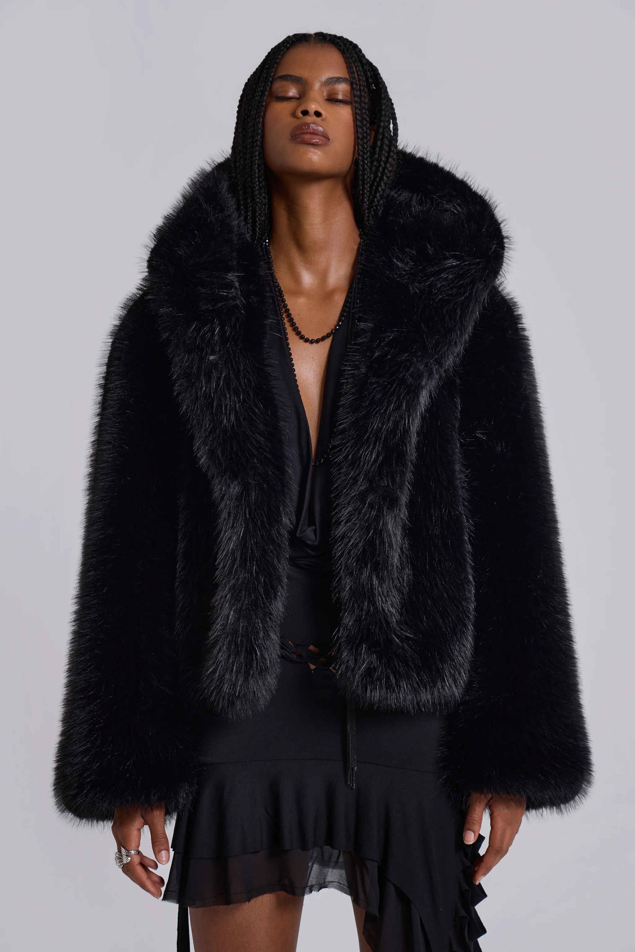 Mara Oversized Faux Fur Coat in Black - Image 5