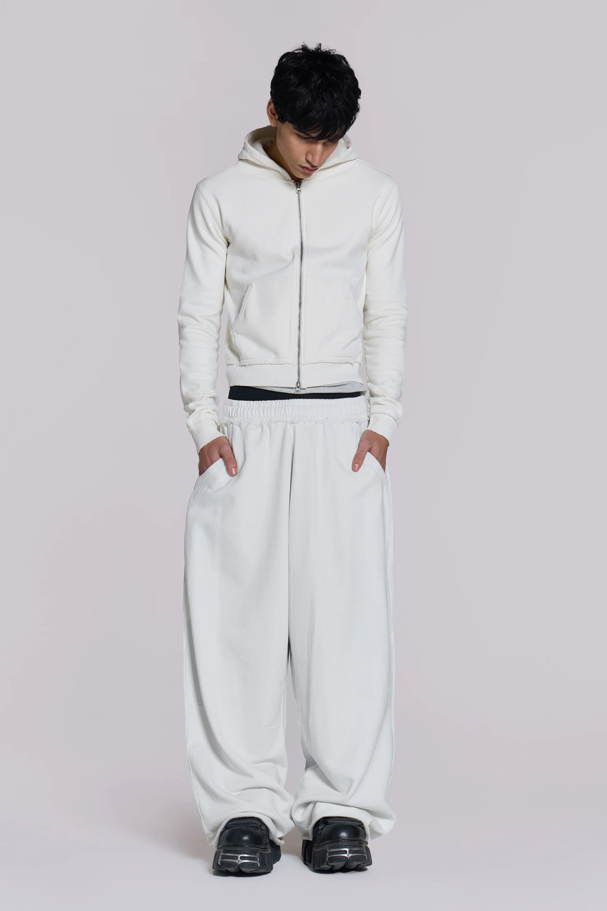 Off White Baggy Monster Joggers - Image 8