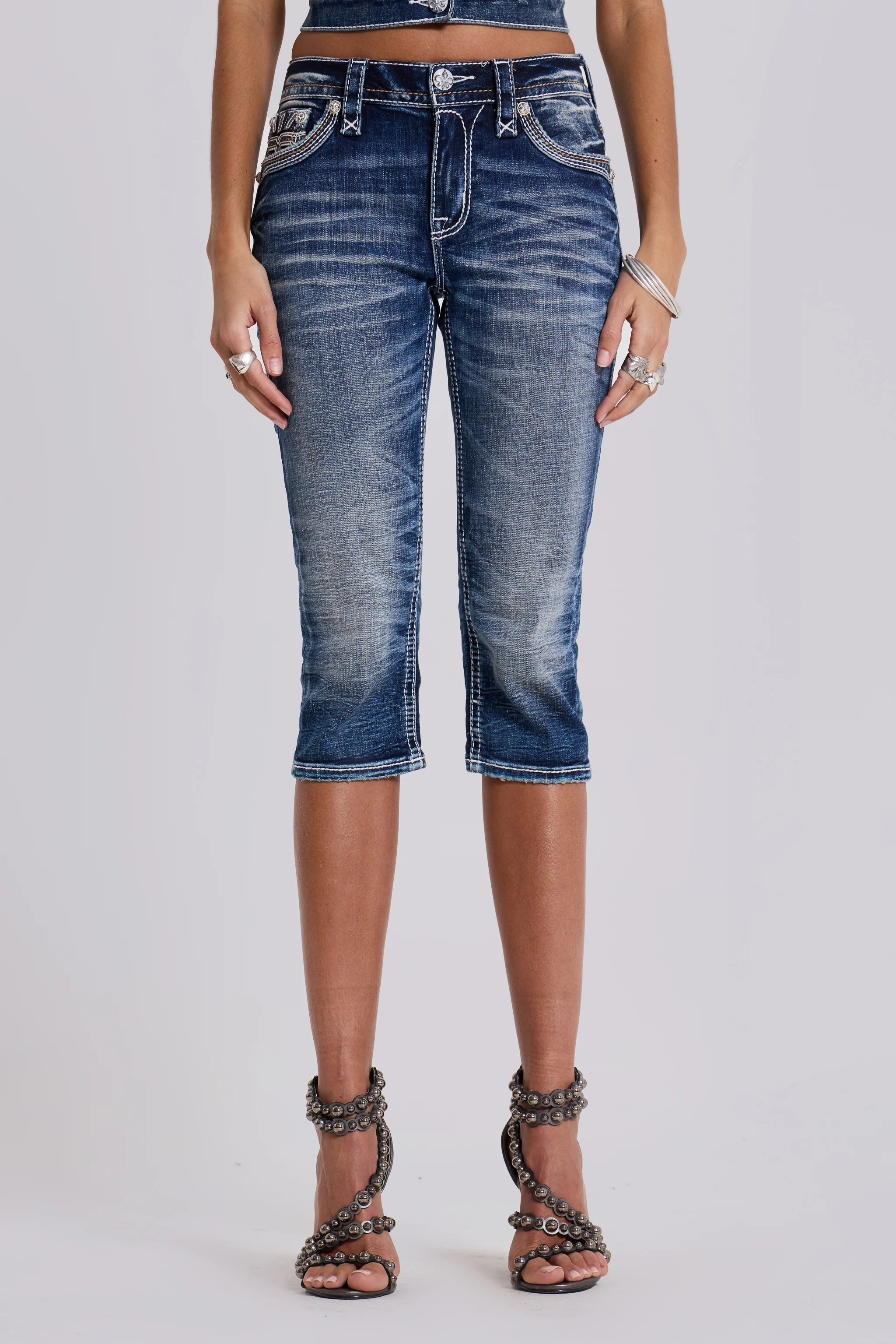 Rock Revival Capri Jeans - Image 5