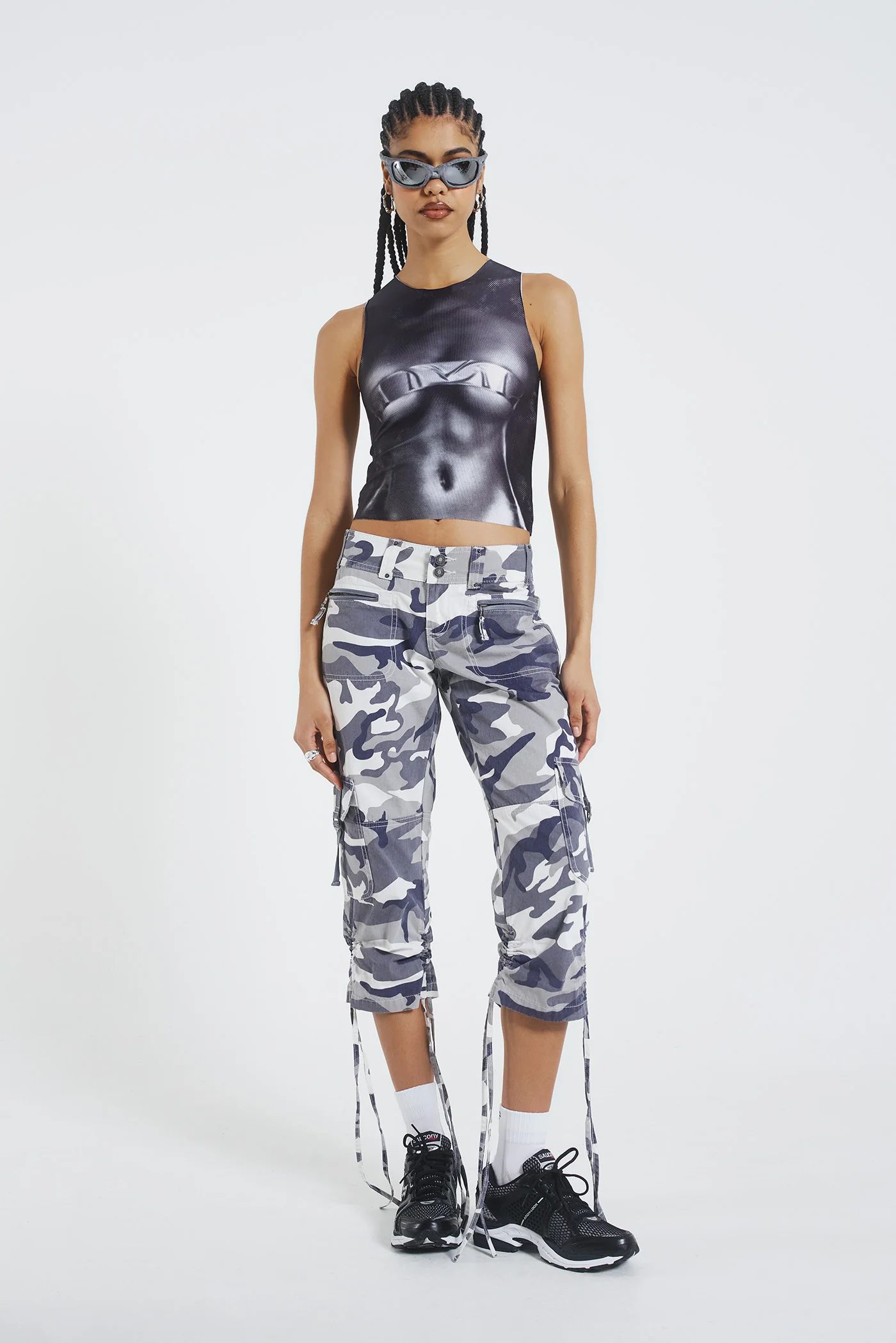 Stick It Illusion Vest - Image 10