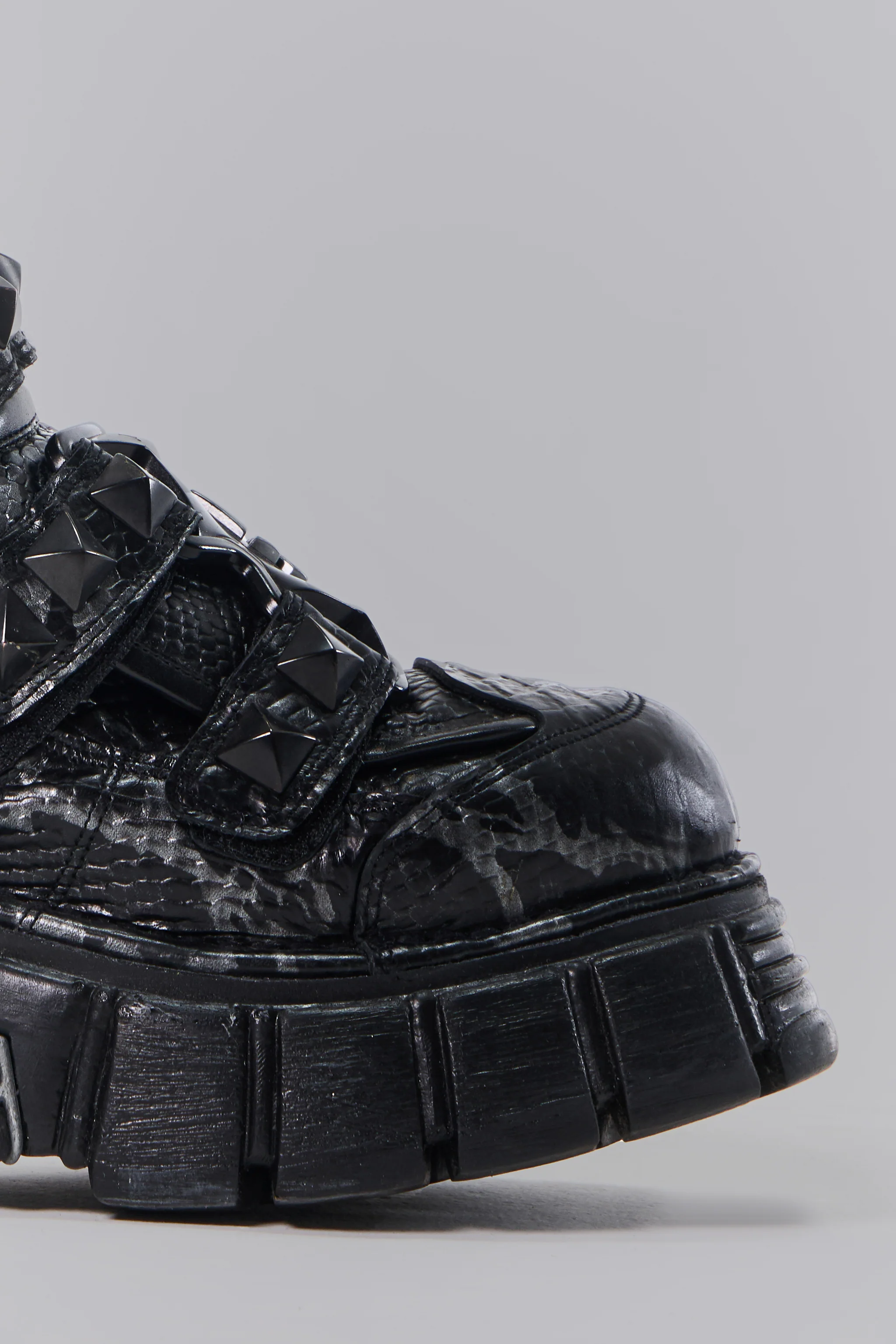 Viper M-Wall Boots - Image 2